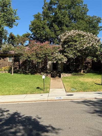 7135 Cosgrove Drive, Dallas TX 75231