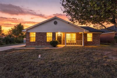 6922 Sayle Street, Greenville TX 75402