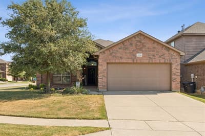 10336 Point Lobos Trail, Fort Worth TX 76177