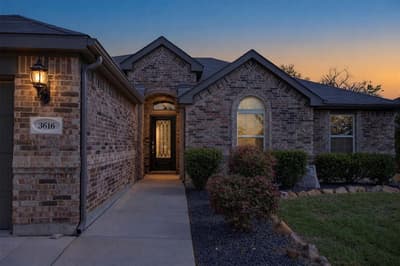 3616 Meadowtrail Lane, Denton TX 76207