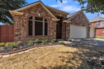 8102 Mansanillo Court, Arlington TX 76002 - Photo 2