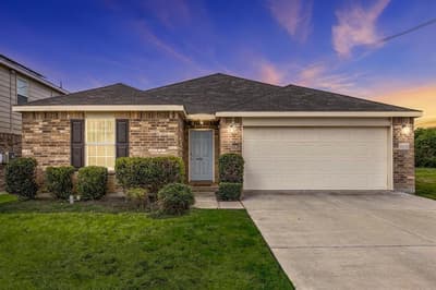 9900 Amosite Drive, Fort Worth TX 76131