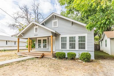 2543 E Ann Arbor Avenue, Dallas TX 75216