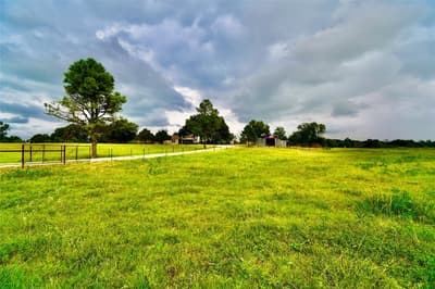 324 County Road 317, Comanche TX 76442