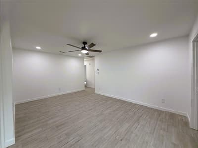 2933 Hunting Drive, Fort Worth TX 76119 - Photo 2