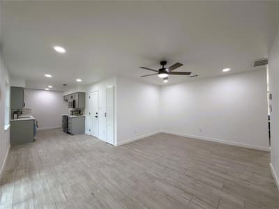 2933 Hunting Drive, Fort Worth TX 76119 - Photo 5