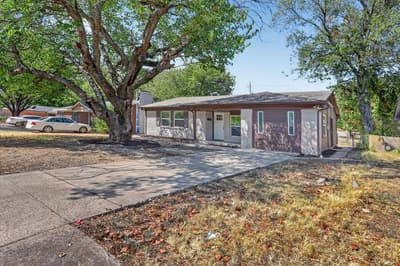7917 Woodshire Drive, Dallas TX 75232 - Photo 4
