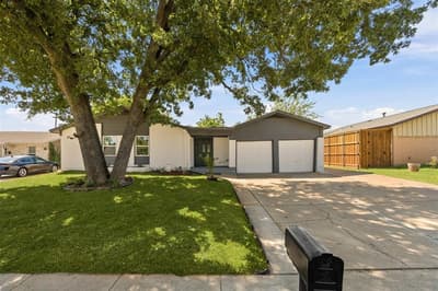 2508 Syracuse Drive, Irving TX 75062 - Photo 4