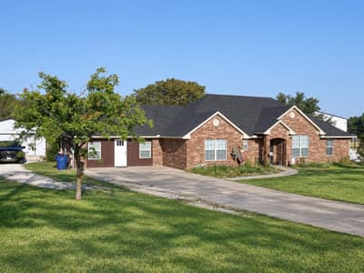 1813 County Road 123, Gainesville TX 76240 - Photo 2