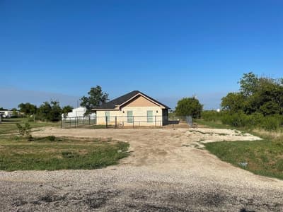 18636 Doubletree Drive, Justin TX 76247 - Photo 2