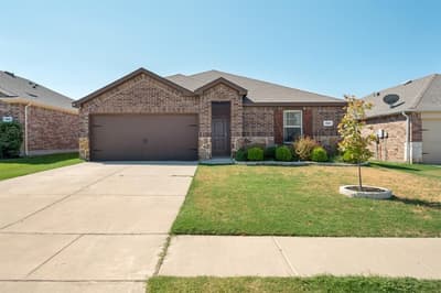 816 Alton Drive, Aubrey TX 76227 - Photo 3