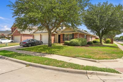3271 Yeltes, Grand Prairie TX 75054 - Photo 5