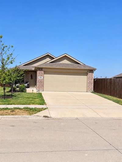 2529 Russell Street, Crandall TX 75114