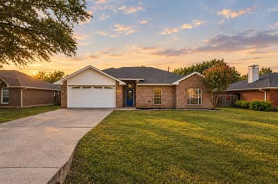 1810 Sharon Drive, Corinth TX 76210
