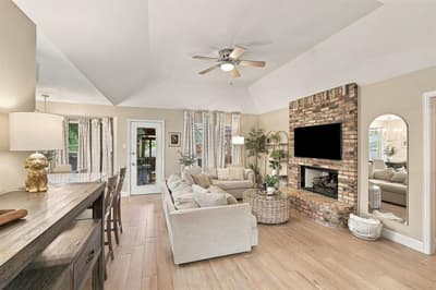 1639 Catherine Street, Midlothian TX 76065 - Photo 2