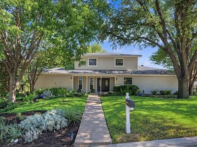 7816 Fairwood Court, Fort Worth TX 76179 - Photo 2