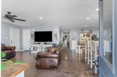 309 S Crockett Street, Edgewood TX 75117 - Photo 4