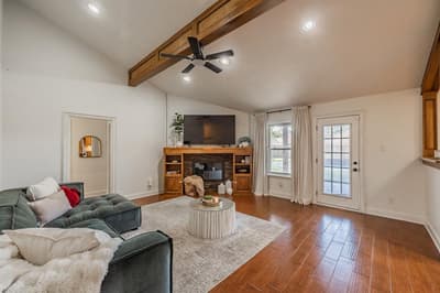 7536 Oak Park Drive, North Richland Hills TX 76182 - Photo 4