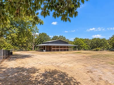 453 Rocky Acres Road, Cedar Hill TX 75104 - Photo 2