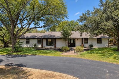 453 Rocky Acres Road, Cedar Hill TX 75104