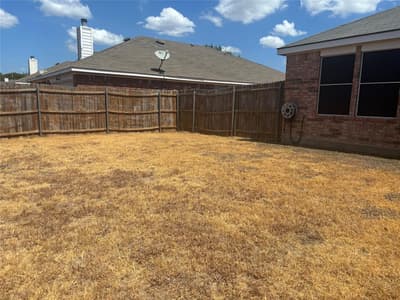 1809 Chapman Drive, Lancaster TX 75134 - Photo 3