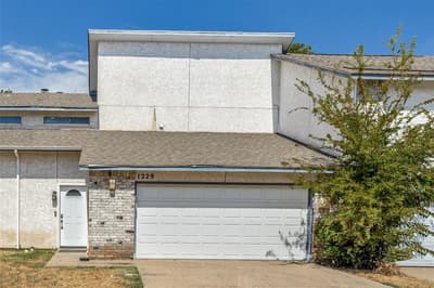 1229 Forest Cove Lane, Garland TX 75040 - Photo 2