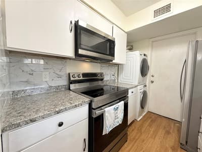 3131 Wycliff Avenue, Dallas TX 75219 - Photo 5