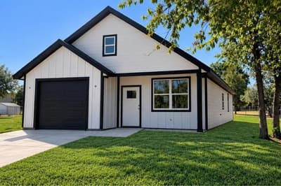 313 Timberline Drive, Granbury TX 76048