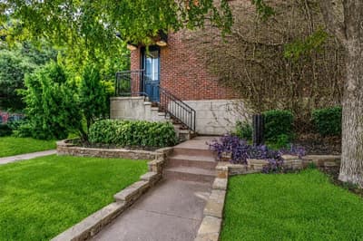 3513 Bryan Street, Dallas TX 75204 - Photo 2
