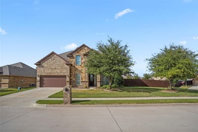 425 Rossville Drive, Midlothian TX 76065 - Photo 2