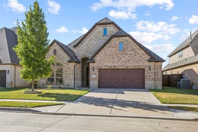 8416 Sandhill Crane Drive, Fort Worth TX 76118 - Photo 2