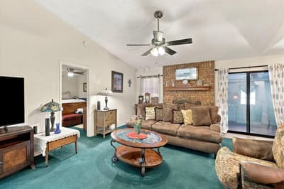 617 Cross Ridge Circle N, Fort Worth TX 76120 - Photo 5