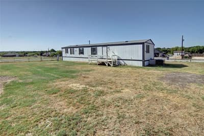 191 Oakley Circle, Weatherford TX 76085 - Photo 2