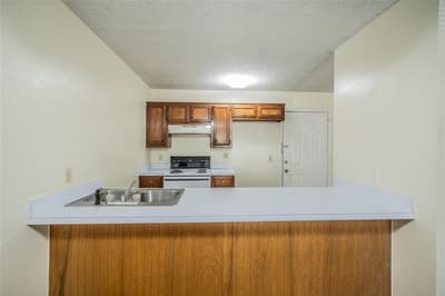 122 Country Bend, Duncanville TX 75137 - Photo 2