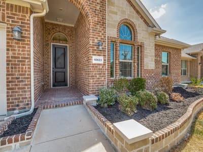 10623 Cherry Tree Way, Grand Prairie TX 76065 - Photo 4