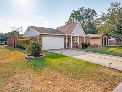 736 Melinda Drive, Mesquite TX 75149 - Photo 2