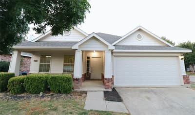 1000 Warbler Lane, Aubrey TX 76227