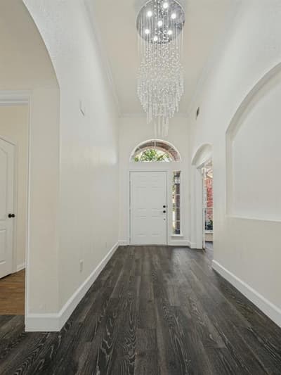 607 Biscayne Drive, Mansfield TX 76063 - Photo 2