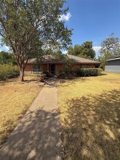5515 Glen Forest Lane, Dallas TX 75241