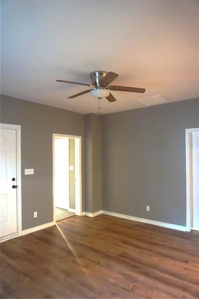 127 E Hull Street, Denison TX 75021 - Photo 4