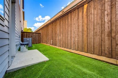 1112 Lavender Ridge, Dallas TX 75204