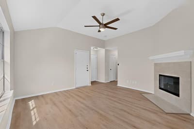 942 Algonquin Drive, Dallas TX 75217 - Photo 3
