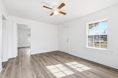 803 E 14th Street, Bonham TX 75418 - Photo 3