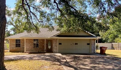 805 Lynn Street, Bonham TX 75418