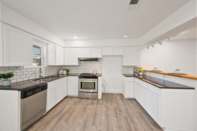 2626 Alden Avenue, Dallas TX 75211 - Photo 5