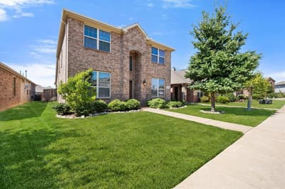8416 Gentian Drive, Fort Worth TX 76123 - Photo 3