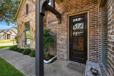 2014 Kodiak Court, Arlington TX 76013 - Photo 3