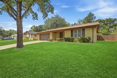2403 Caprice Avenue, Denison TX 75020 - Photo 2