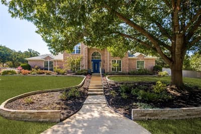 204 E Chapel Downs Drive, Southlake TX 76092