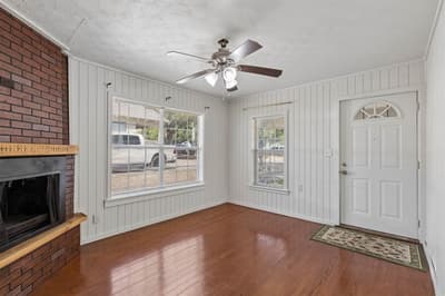 627 Hartsdale Drive, Dallas TX 75211 - Photo 5